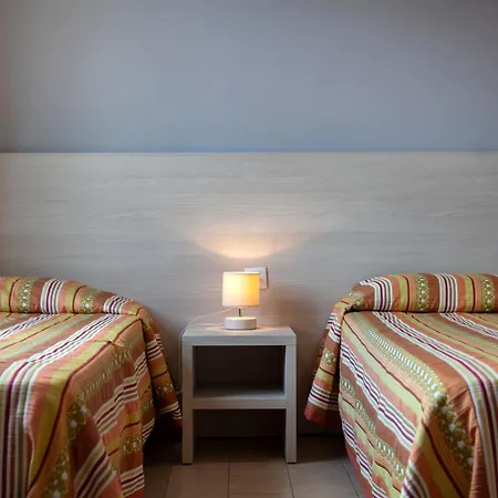 Hotel Arcu Di Sole-3