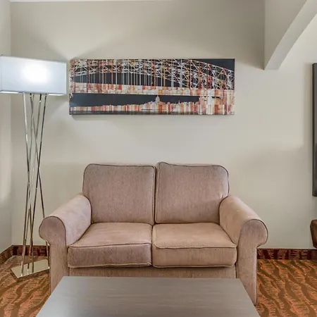 Best Western Plus Capital Inn-3