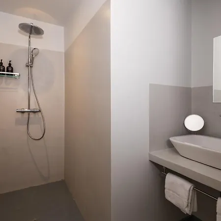 Le Galinier Lourmarin, A Beaumier Guesthouse-2