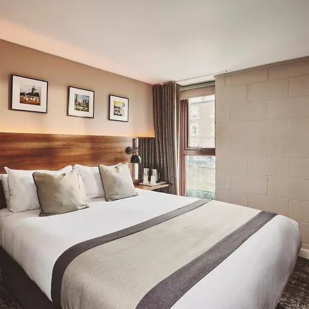 The Ranald Hotel-3