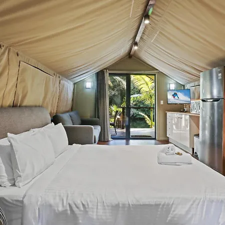 Seven Mile Beach Holiday Park-3