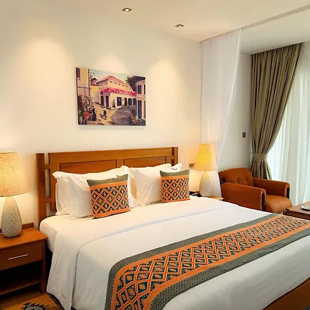 Travellers Beach Hotel & Spa-3