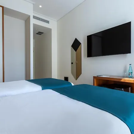Golden City Boutique Hotel Tirana-3