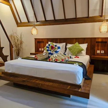Lucy'S Garden Hotel-3