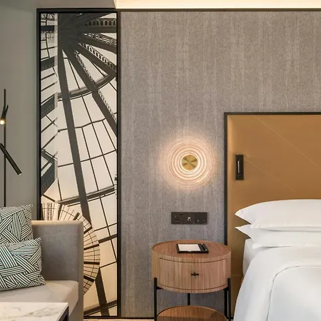 Sheraton Mall Of The Emirates Hotel, Dubai-2