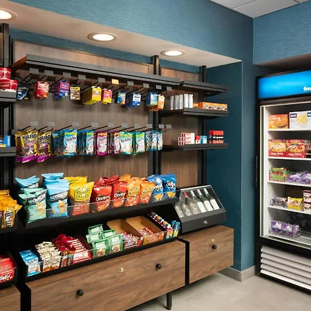 Hampton Inn & Suites Rochester/Henrietta-2