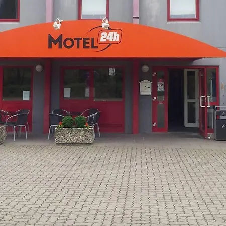 Motel 24H Hannover-3