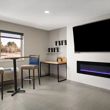 Wingate By Wyndham Los Alamos-3