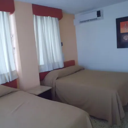 Suites Angelopolis-3
