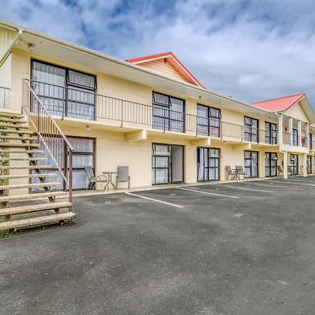 Wayfarer Motel-2