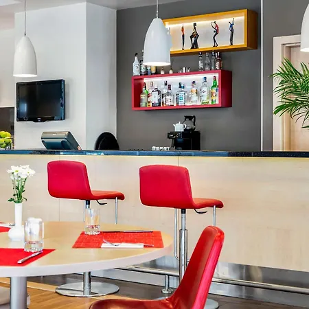 Ibis Izmir Alsancak-2