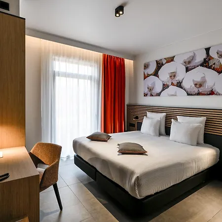 Orange Hotel La Louviere-3