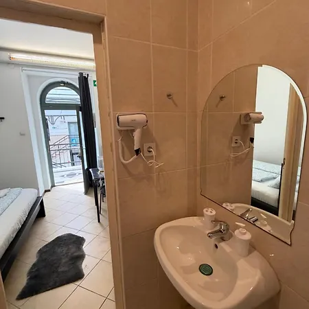 Panzio Apartments-3
