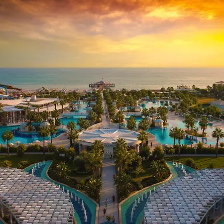 Sueno Hotels Deluxe Belek-3