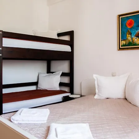 Panorama Guesthouse-2