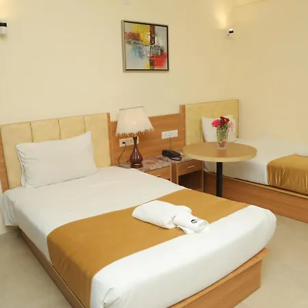 Hotel Reemz-3