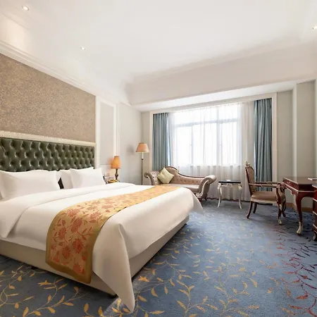 Elong Me Hotel-3