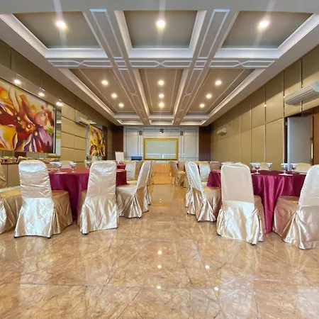 Olympic Hotel Jakarta-3