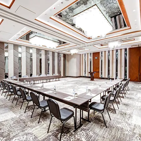 DoubleTree by Hilton Istanbul - Piyalepasa-3