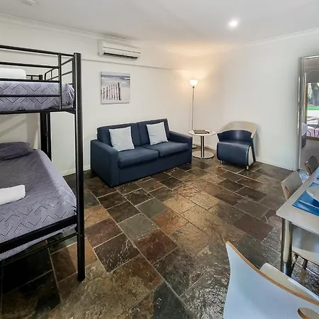 Busselton Villas And Glamping Village-2