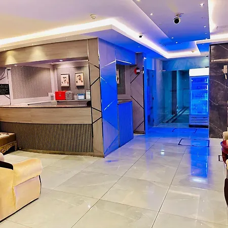 Melody Queen Hotel By Aura-3
