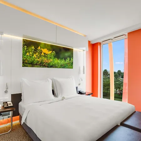 Radisson Blu Hotel & Convention Centre Kigali-2