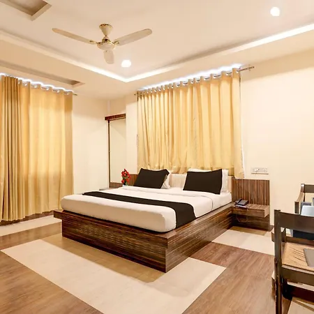 Super Townhouse Reti Bus Terminal Udaipur Formerly Greenland-3