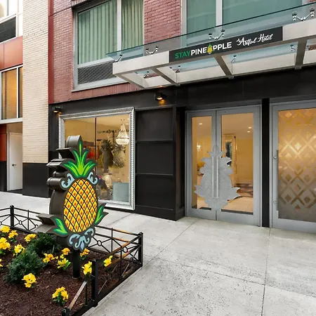 Staypineapple, An Artful Hotel, Midtown New York-3