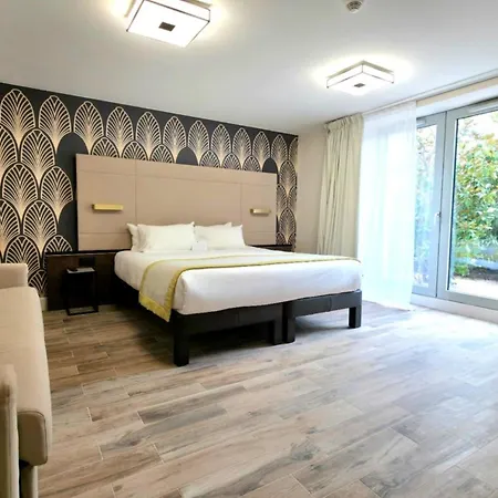 Best Western Journel Hotel & Roof Top Antibes-Juan-Les-Pins-3