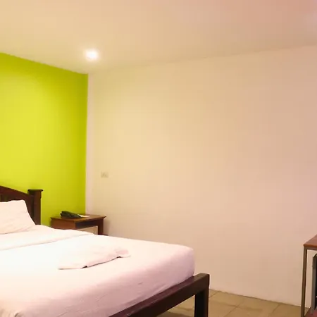 J4 Samui Hotel - Chaweng Beach-3