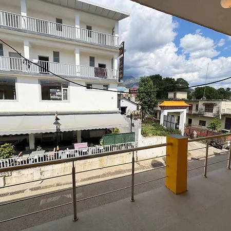 Zhim Zhim Guest House-3