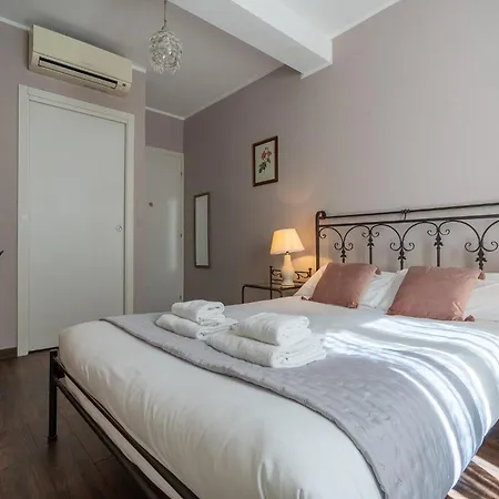 Locami Rooms Castaldi-3
