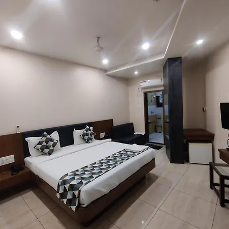 Hotel Balaji Palace-2
