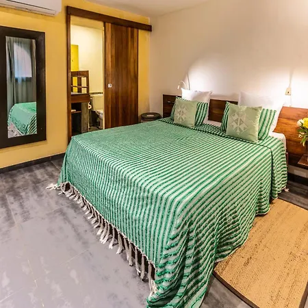 Hotel Le Djoloff-3