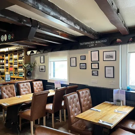 Crown And Anchor Inn-2