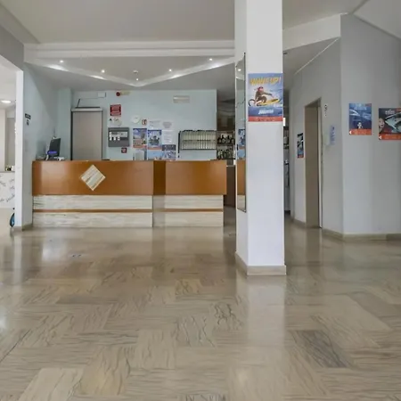Hotel Levante Convenzionato Aquafan Riccione-3