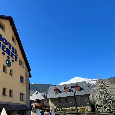 Hotel Snoe Beret-3