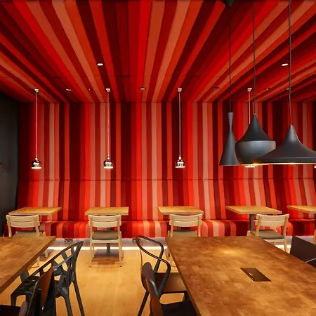 citizenM Copenhagen Radhuspladsen-3