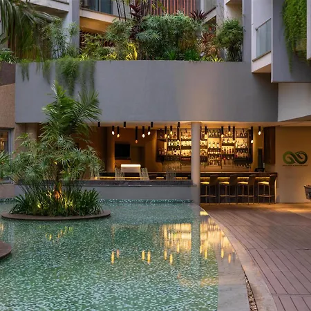 Radisson Blu Hotel & Residence Nairobi Arboretum-3