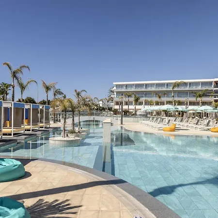Faros Hotel Ayia Napa-3
