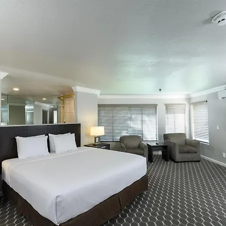 Alexis Park All Suite Resort-3