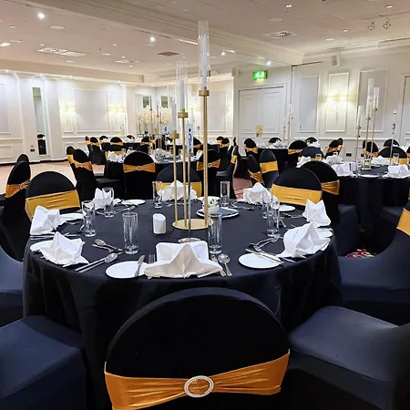 The Aberdeen Dyce Hotel-2
