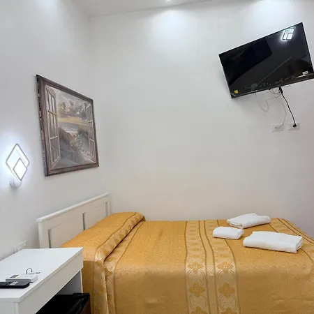 Hotel Eurorooms-2