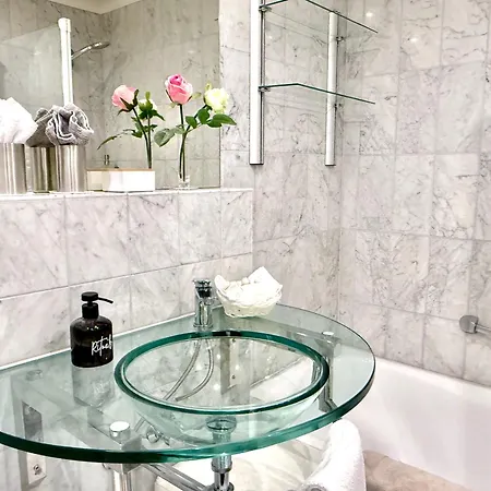 Boutique Hotel Villa Am See (Adults Only)-2