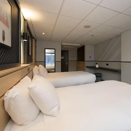Doubletree By Hilton Coventry Building Society Arena-2