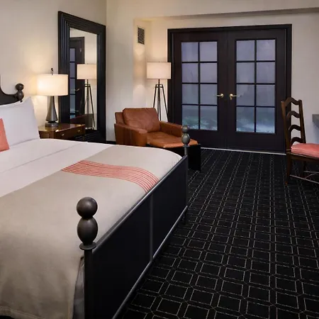Hotel Valencia Riverwalk-3
