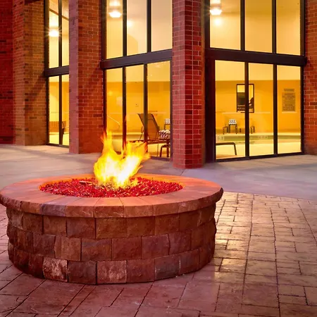 Courtyard By Marriott Ogden-2