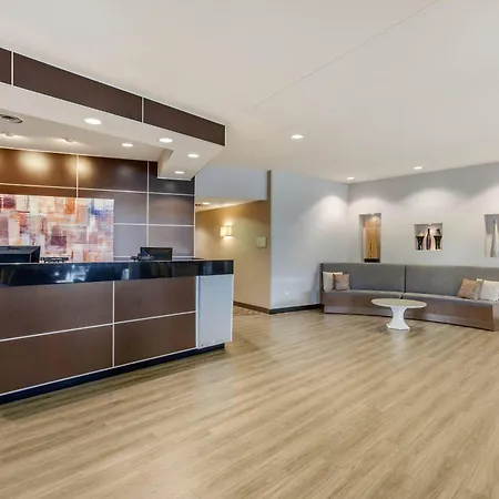 Cambria Hotel Denver International Airport-3