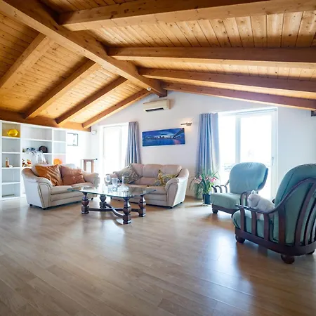 Residence Mediterraneo - Ombrellone Incluso Dal 23 Maggio Al 20 Settembre-2