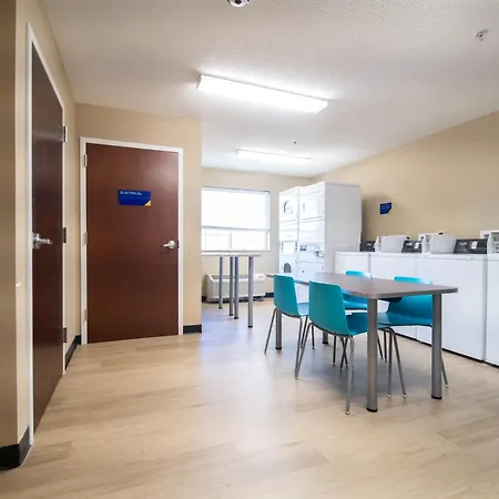 Microtel Inn & Suites By Wyndham Columbia-3
